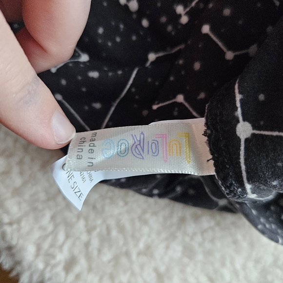 New LuLaRoe Constellation Leggings - Picture 4 of 4